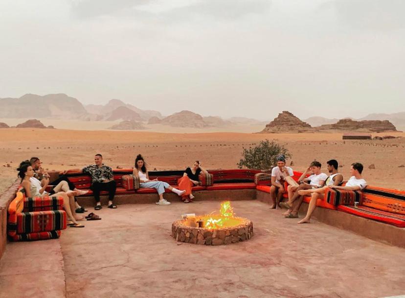 Wadi Rum Travel Camp Exterior foto